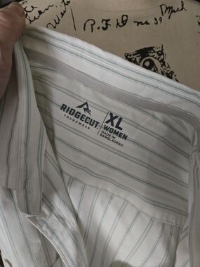 Ridgecut Women’s Light Green & White Striped Button-Down Shirt - XL